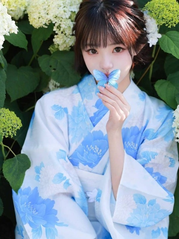 Traditional Revamped Style Wom - đánh giá và giá Photography Online